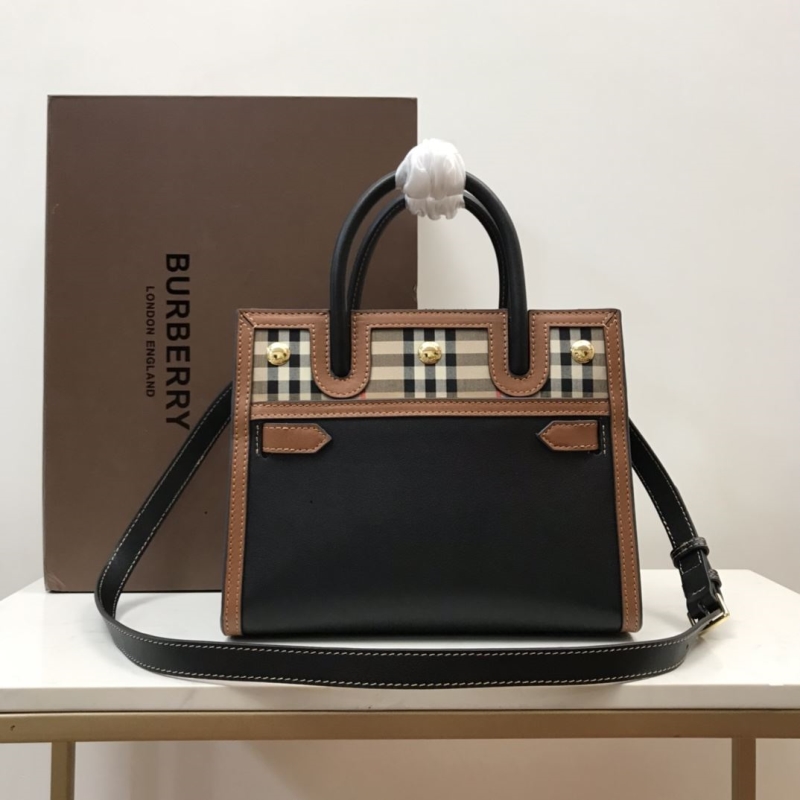 B**rry shopping bags
